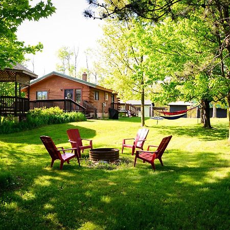 Cozy Cabin With Hottub At Cloverdale Cabins ヒンクリー エクステリア 写真