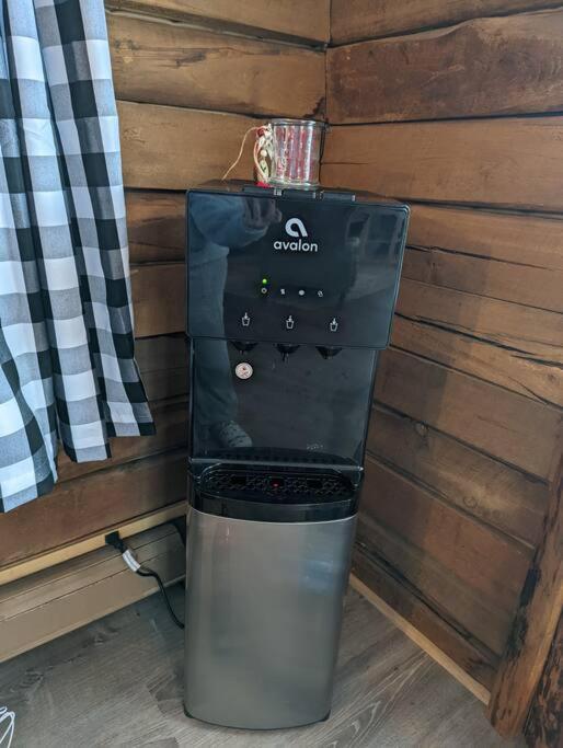Cozy Cabin With Hottub At Cloverdale Cabins ヒンクリー エクステリア 写真
