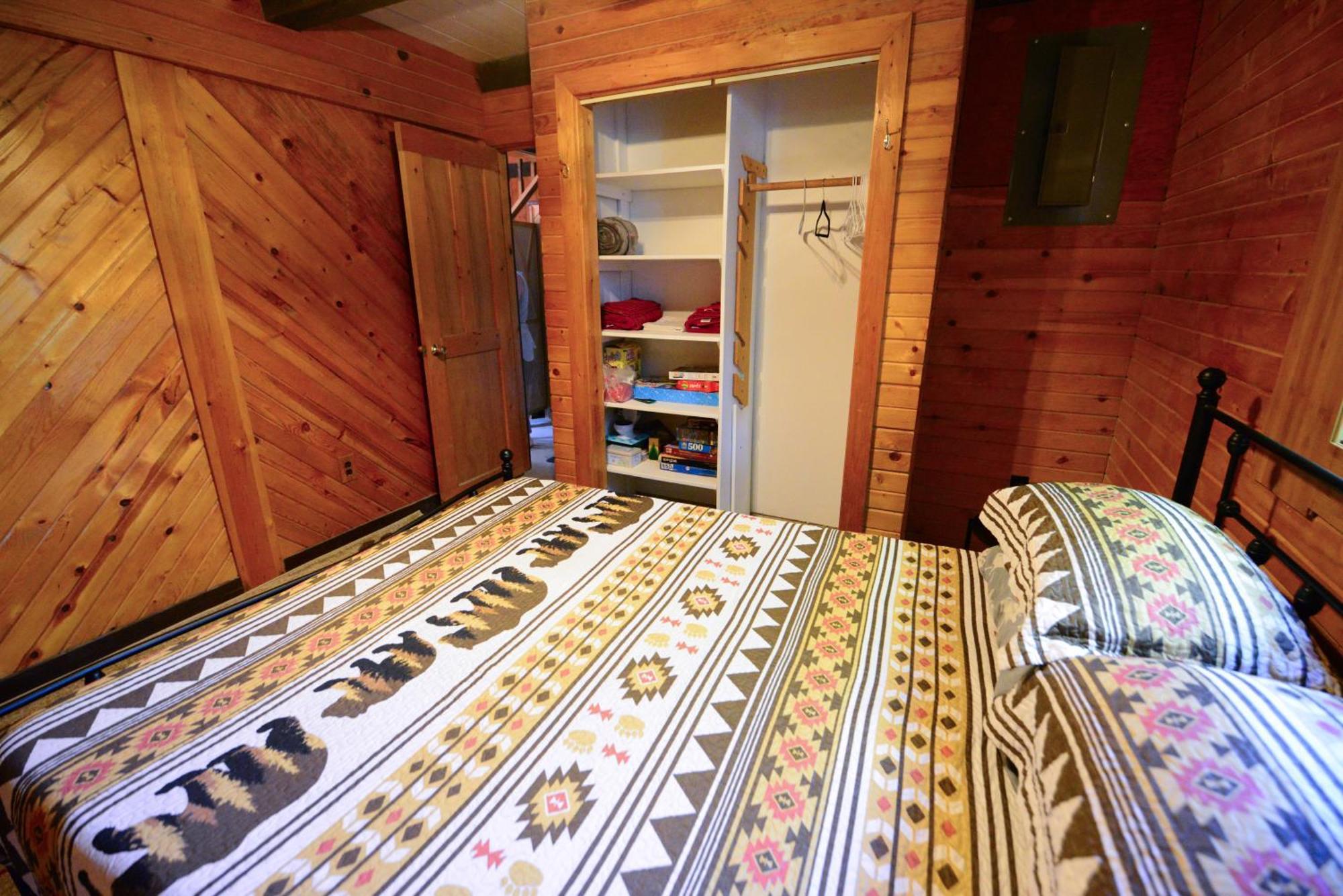 Cozy Cabin With Hottub At Cloverdale Cabins ヒンクリー エクステリア 写真